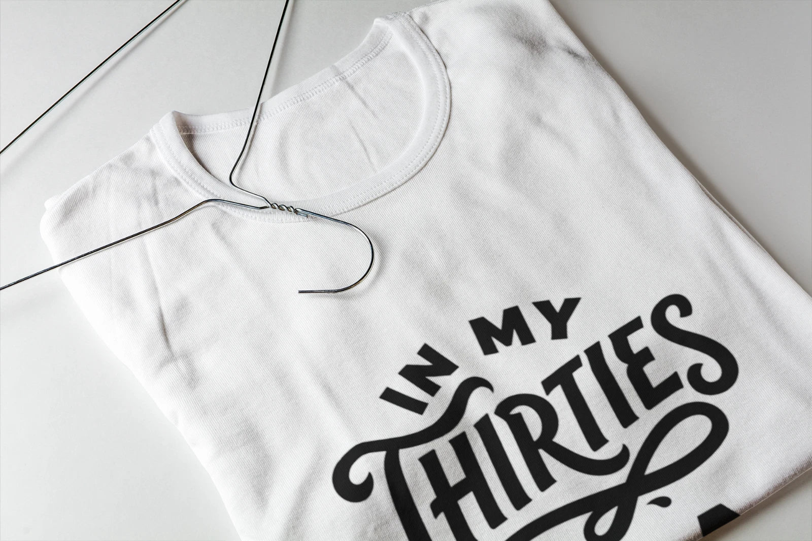 Funny In My Thirties Era T-Shirt Trendy Retro Lettering Graphic Cotton Tee New