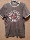 Aeropostale NYC Size Large Men's T-shirt Short Sleeve.T23