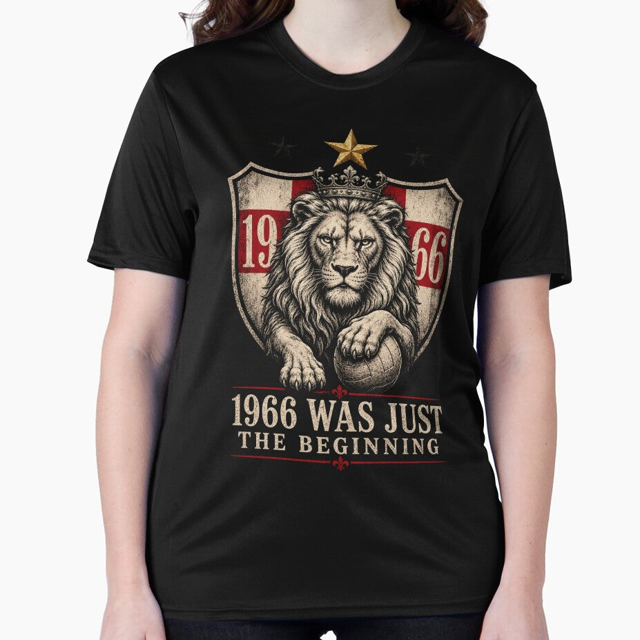 England Football Fan Shirt - 1966 Vintage Lion Tee by VizoArt-Studio