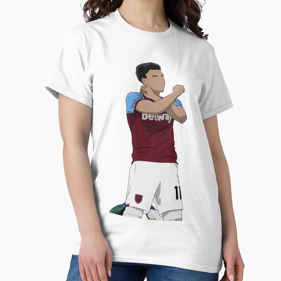 Jesse Lingard West Ham Goal Celebration Essential Copy by TylorHernandez