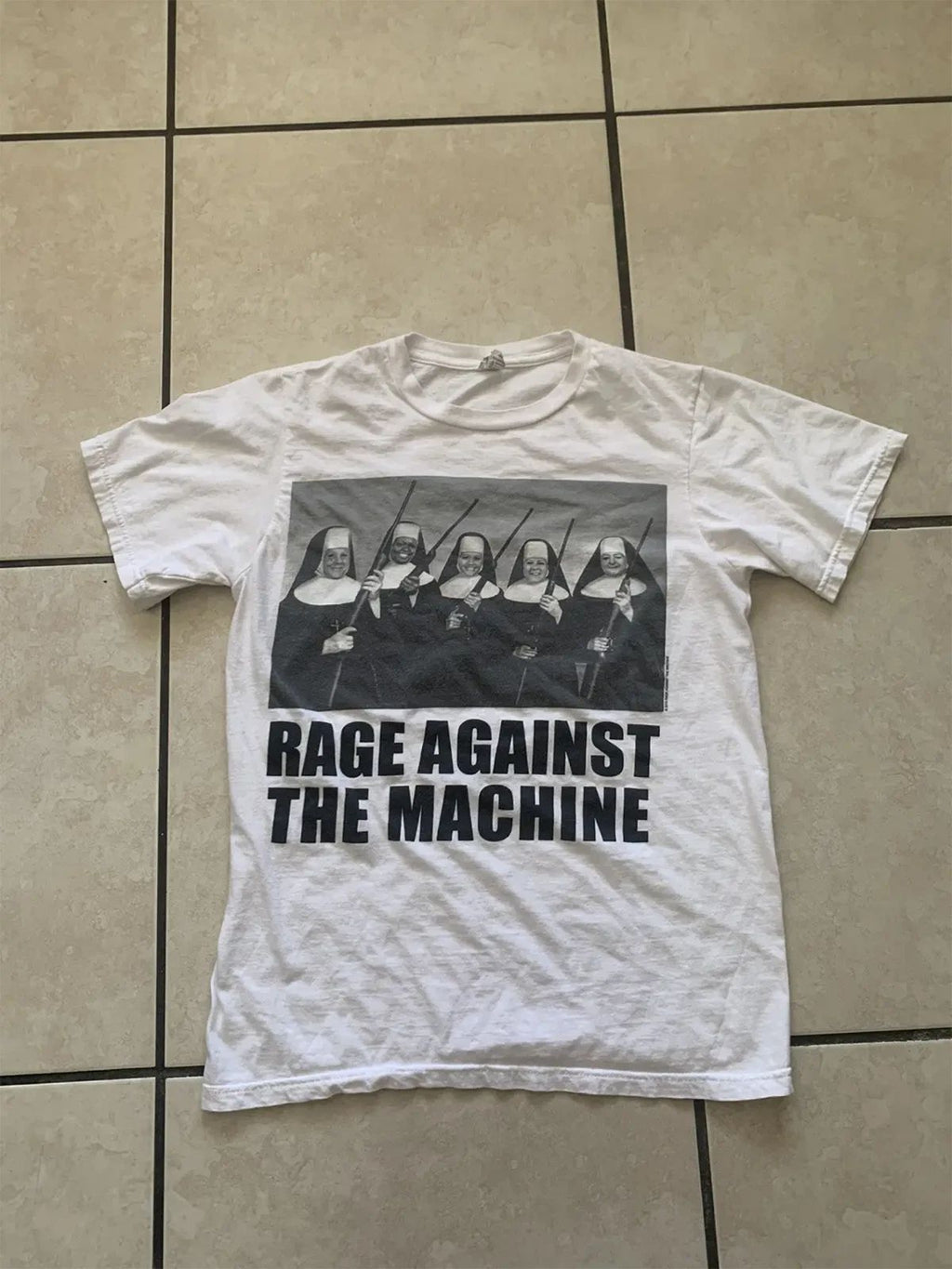 Vintage Against The Machine Nuns With Guns 2015 Band T-shirt Size  S-5XL