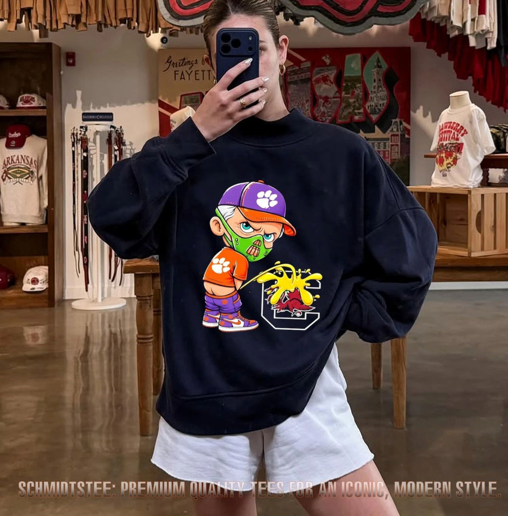 Clemson Tigers Fan Peeing on South Carolina Gamecocks Logo shirt