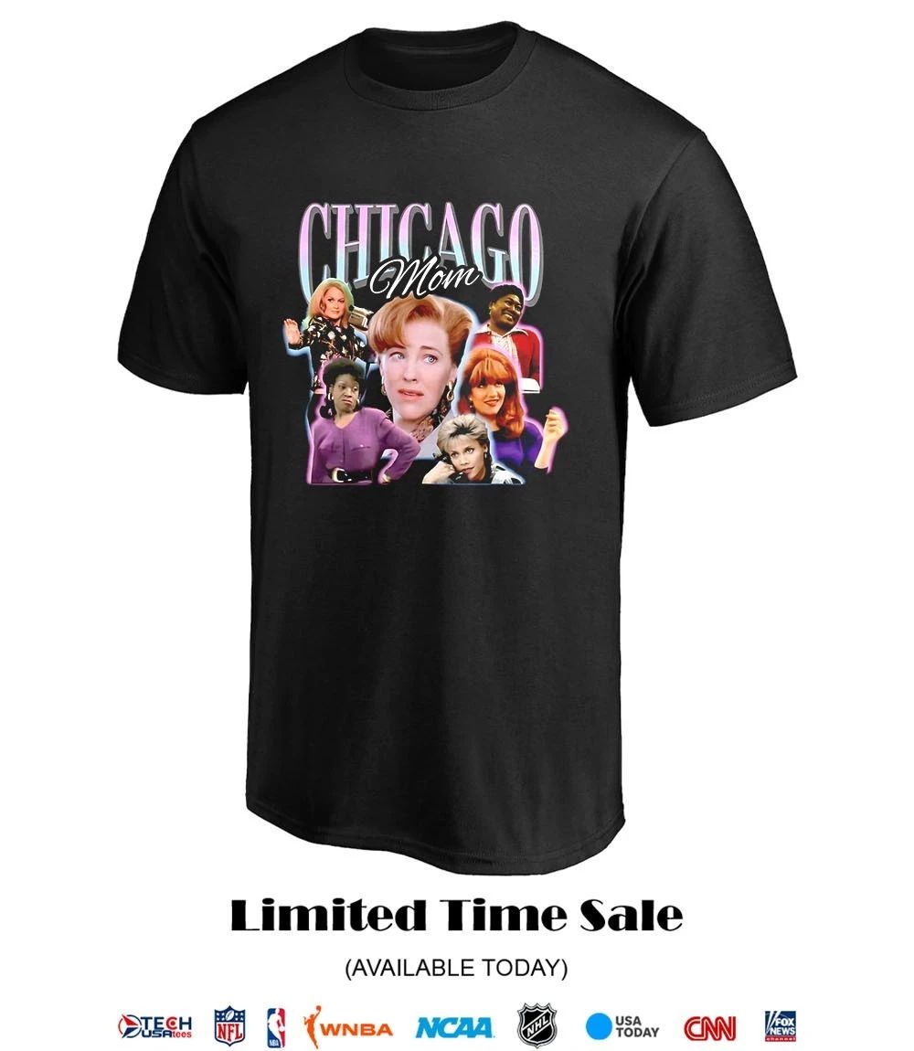 Chicago Mom graphic shirt
