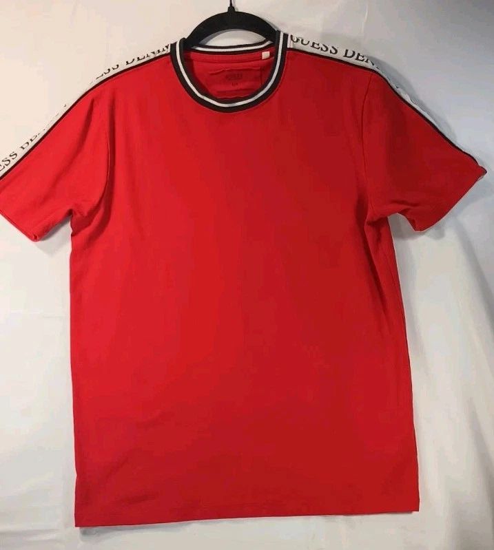 Guess Size Mens Small Red Logo Spell Out On Shoulder & Sleeve Streetwear Casual
