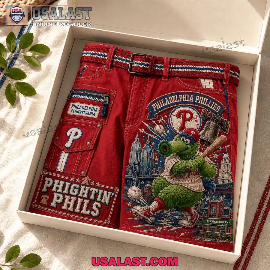 Philadelphia Phillies Vintage Graphic Men Cargo Short