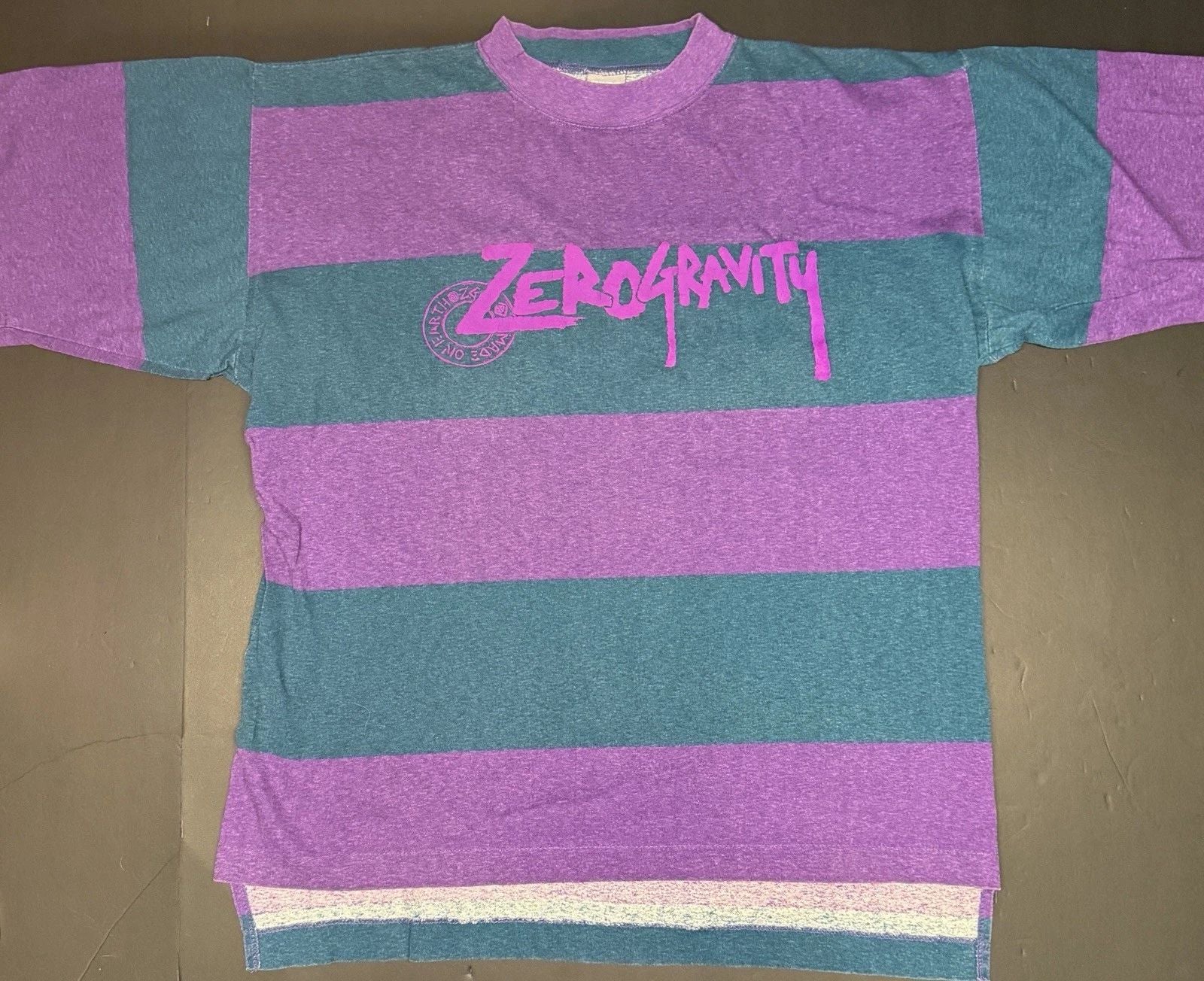 Vintage 90s - ZERO GRAVITY Tshirt - XL - Single Stich - Skate / Surf Lifestyle