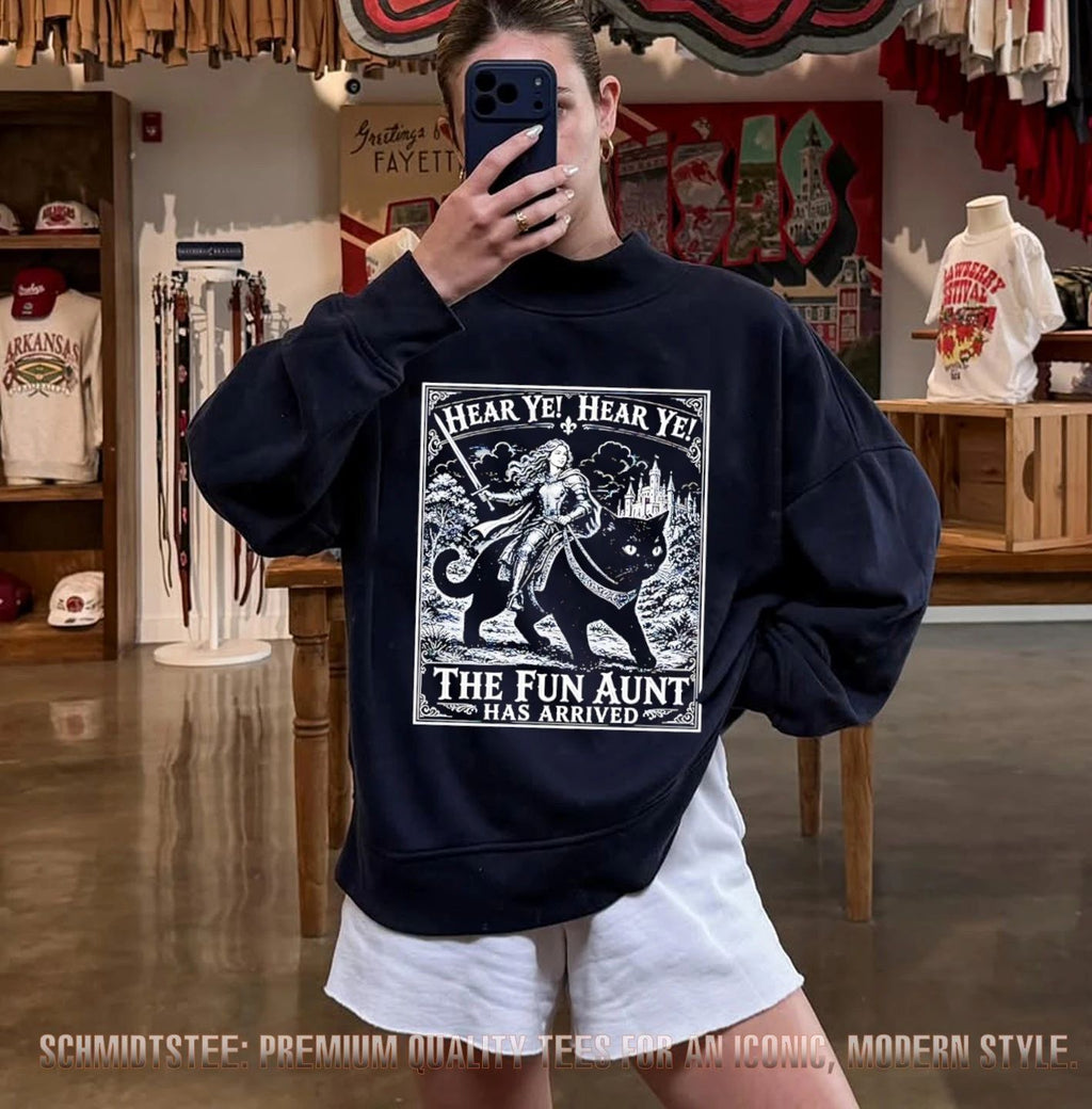The Fun Aunt Has Arrived Knight Riding Giant Cat shirt