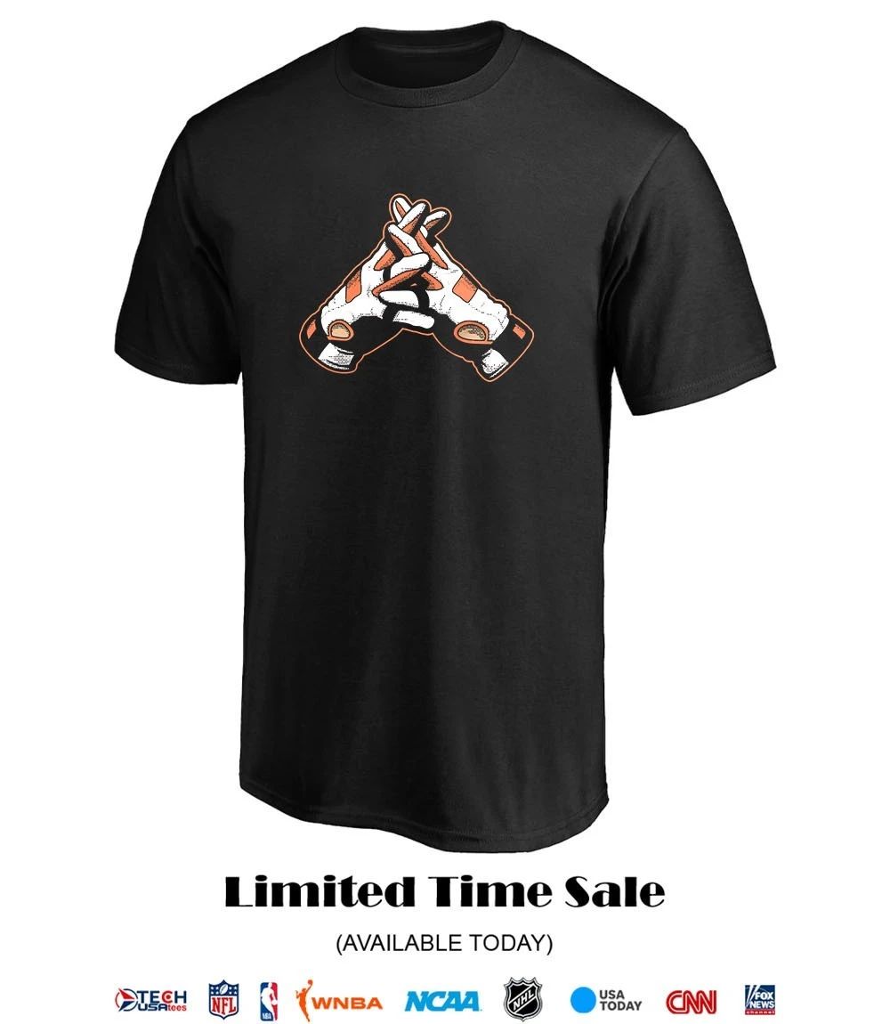 San Francisco Giants Interlocking hands shirt