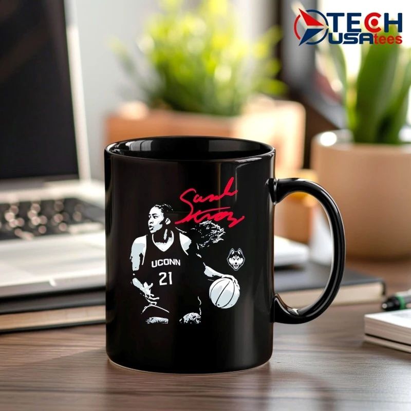 Sarah Strong #21 UConn Huskies Basketball signature graphic shirt