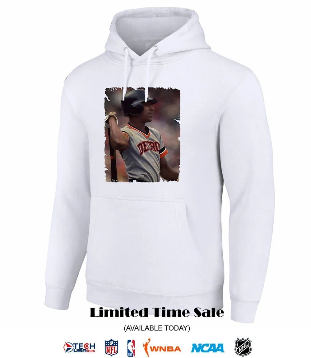 Lou Whitaker in Detroit Tigers vintage shirt