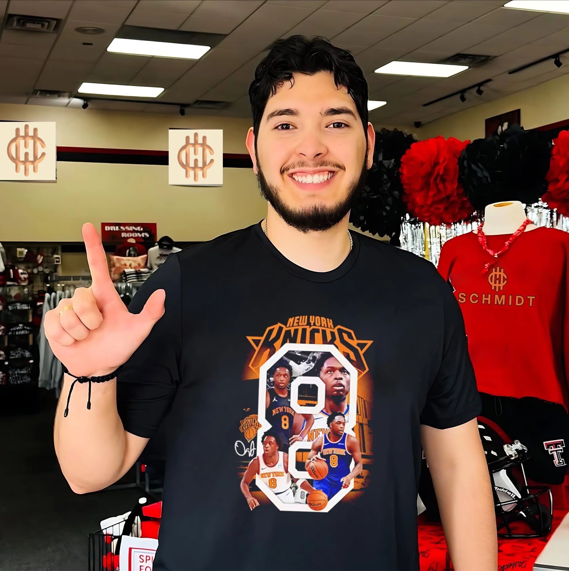 New York Knicks OG Anunoby number 8 graphic vintage shirt