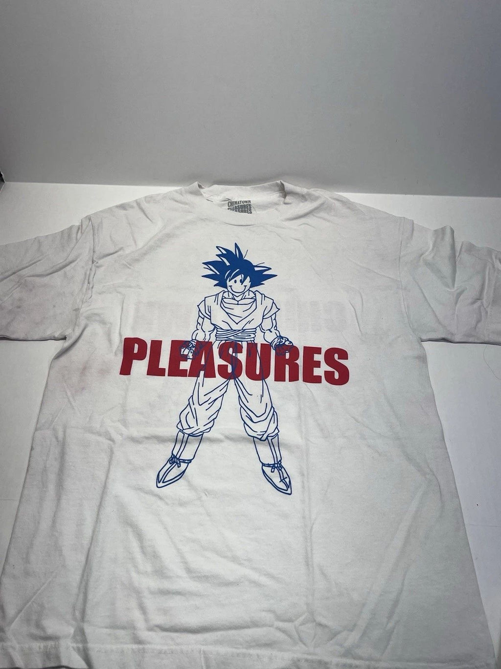Chinatown Market Pleasures Street Fighter Shirt Men’s Size L Smile Fighter Anime
