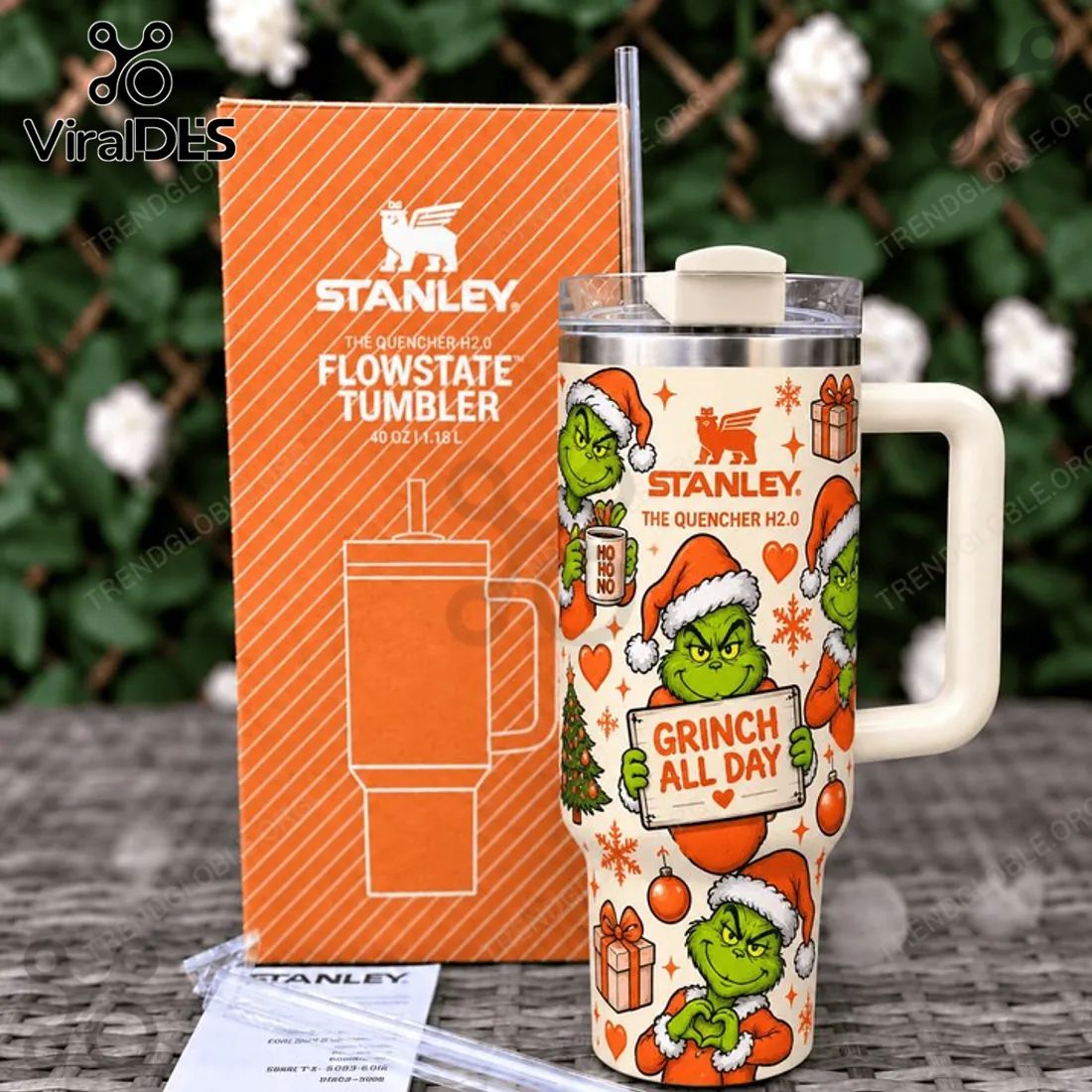 The Grinch Holiday 40oz Stanley FlowState Tumbler