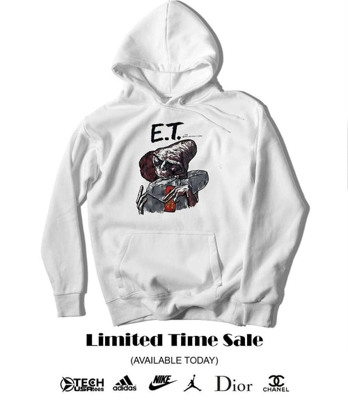1982 E.T. x Reese hug movie shirt