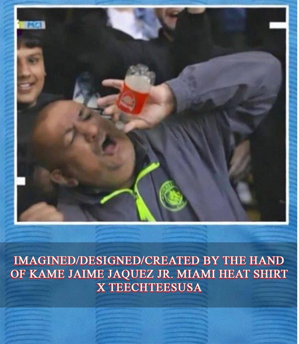 Manchester City defeated Chelsea 3-0 Man City fan celebrates with Arsenal bottle meme shirt