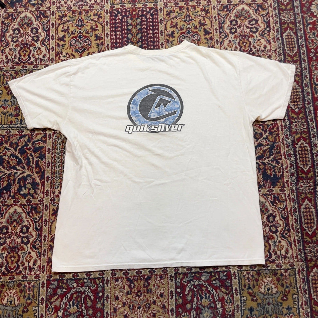 VTG 90s 00s Quiksilver Logo Graphic T Shirt White XL Surf Skate Beach Wear RARE