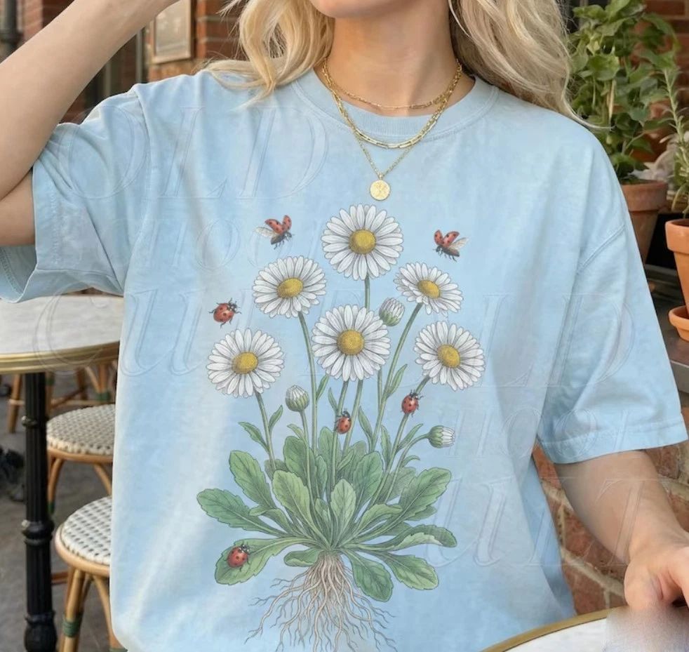 Vintage Daisy Flower 90s Graphic T-shirt, Retro Comfort Colors Cottagecore Lady