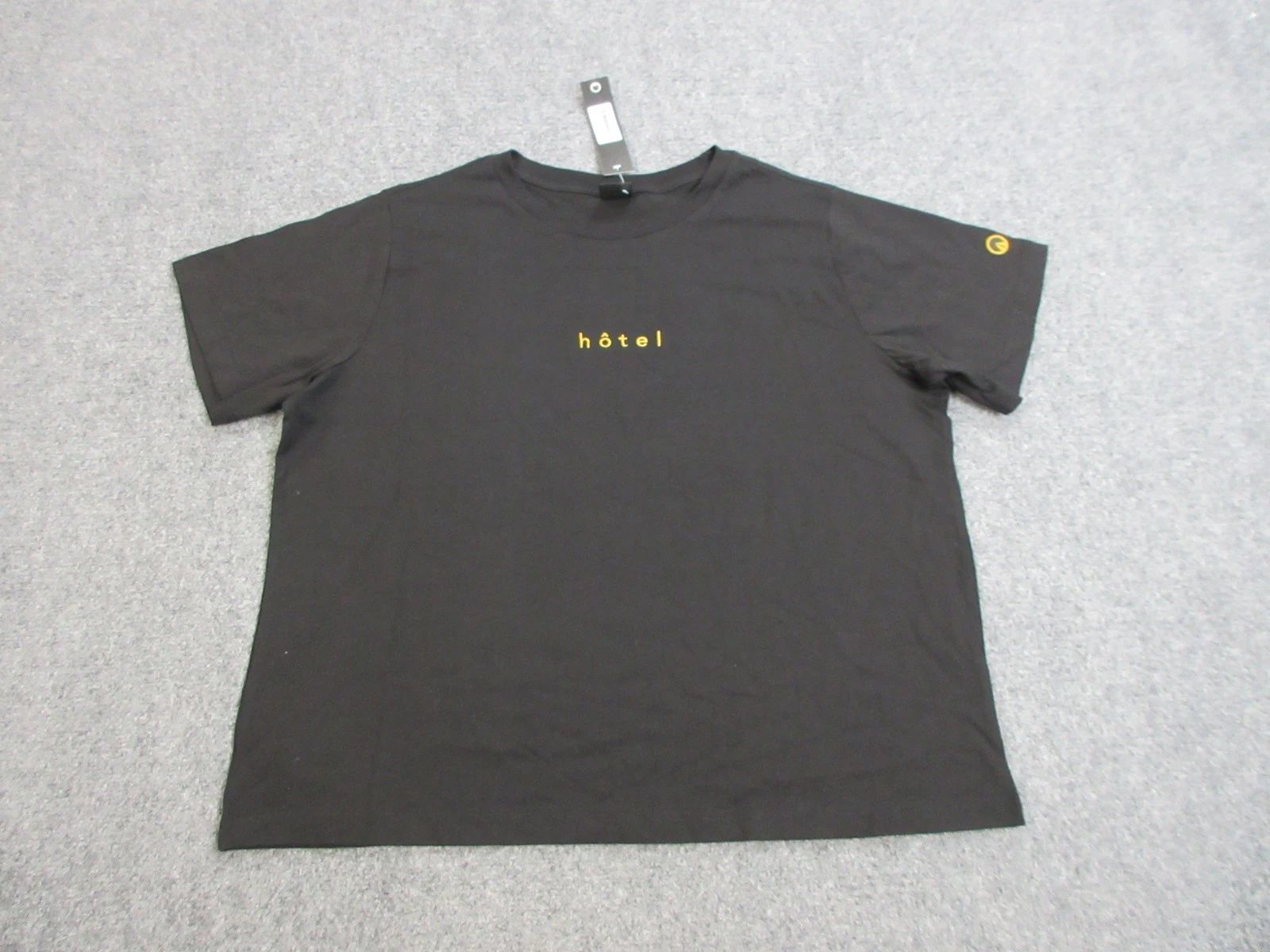 UNKNWN Hotel Shirt Mens XL Black Minimalist Embroidered Tee Modern Streetwear