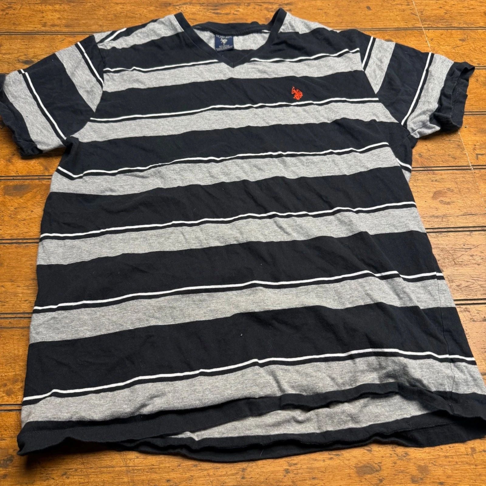 US Polo Assn Mens V Neck Striped Short Sleeve T Shirt Red Logo Size L