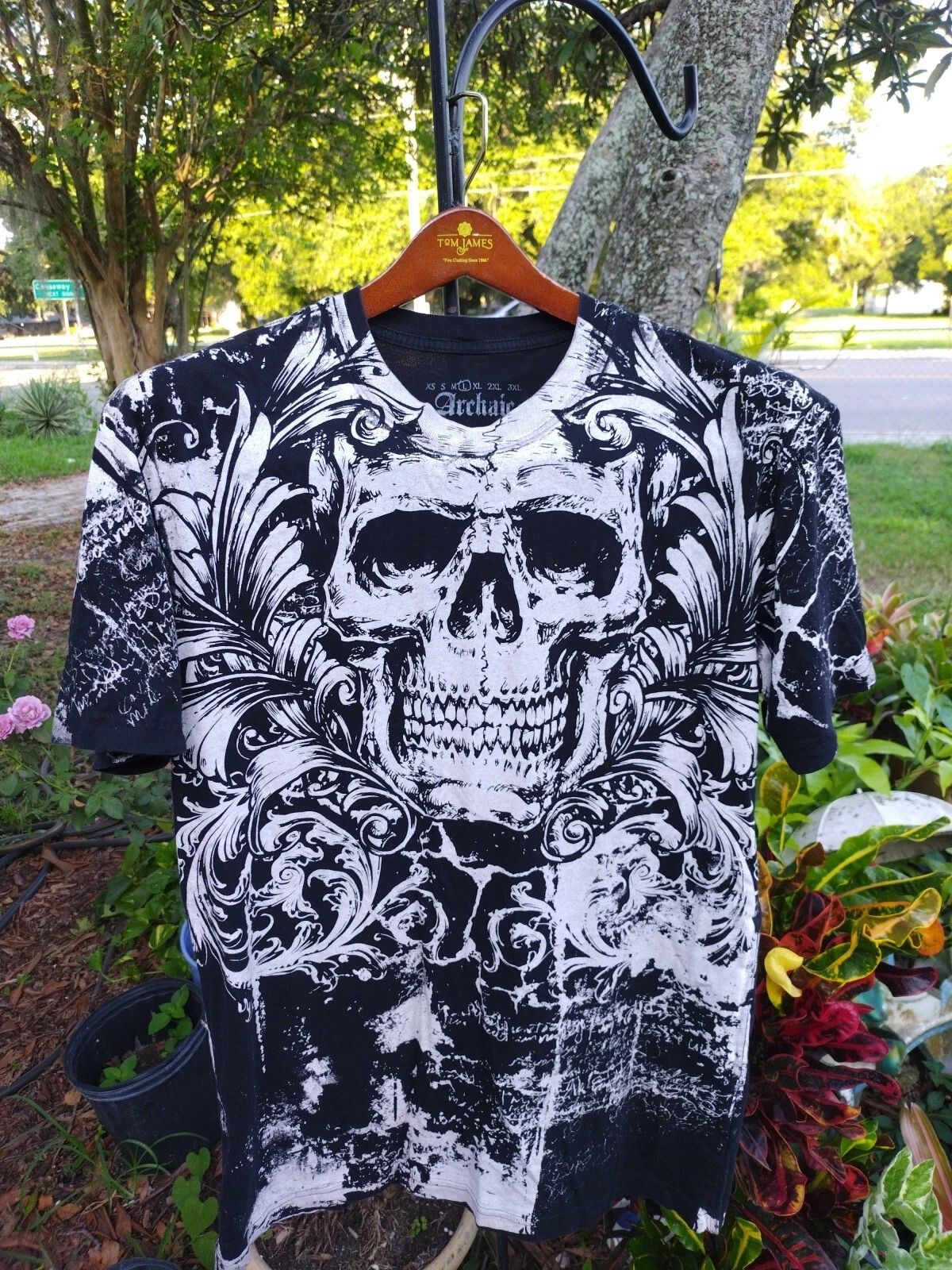 Y2K Affliction Archaic Skull AOP Street Fashion T Shirt Large