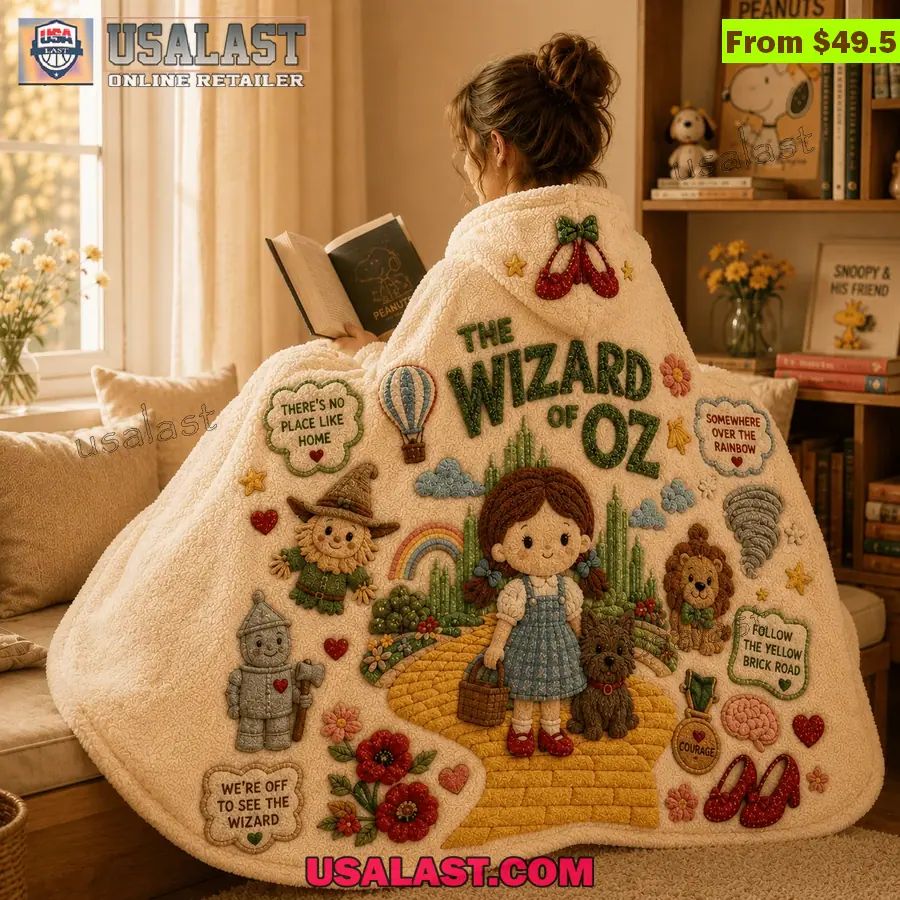 The Wizard of Oz Limited Edition Hooded Blanket